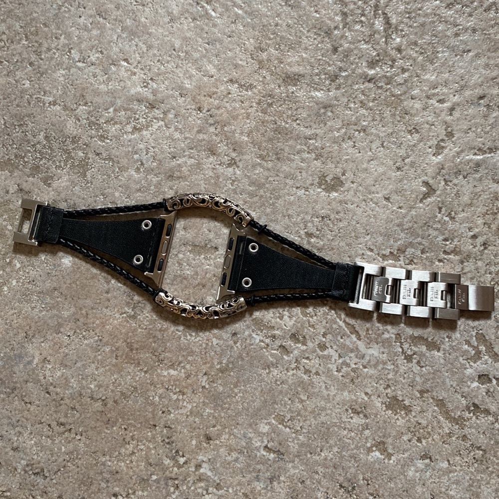 Secbolt Leather Apple Watch Band